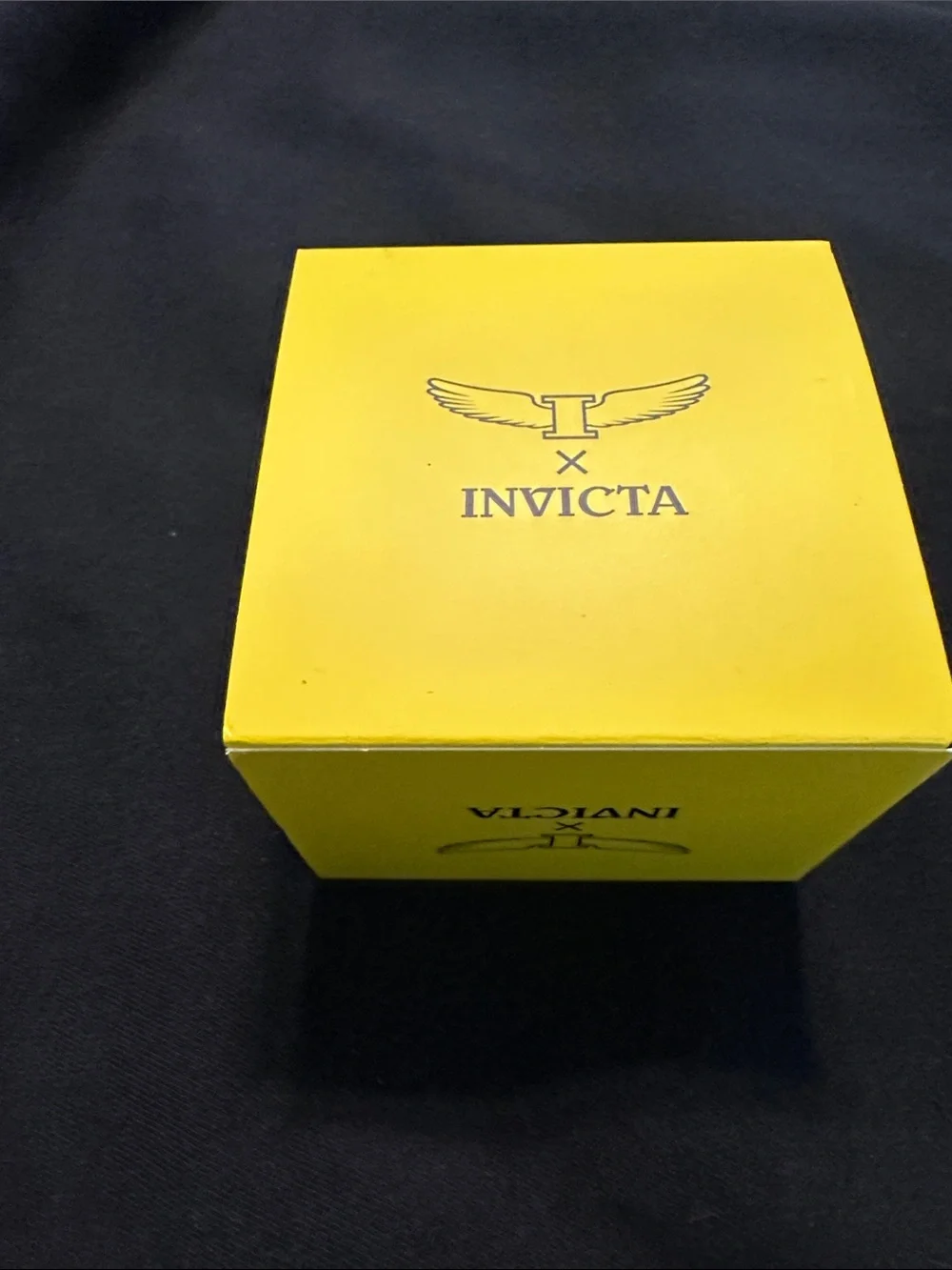 Invicta Gold and Black Men's Bracelet Watch